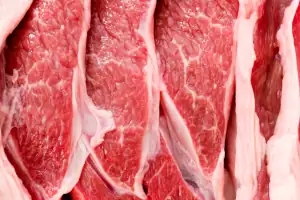 Cortes frescos de carne de ovino